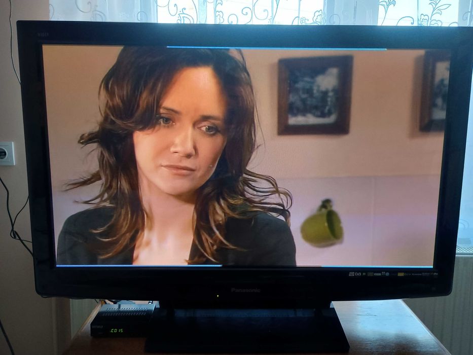 Telewizor Panasonic Viera 42" TX-P42C10Y