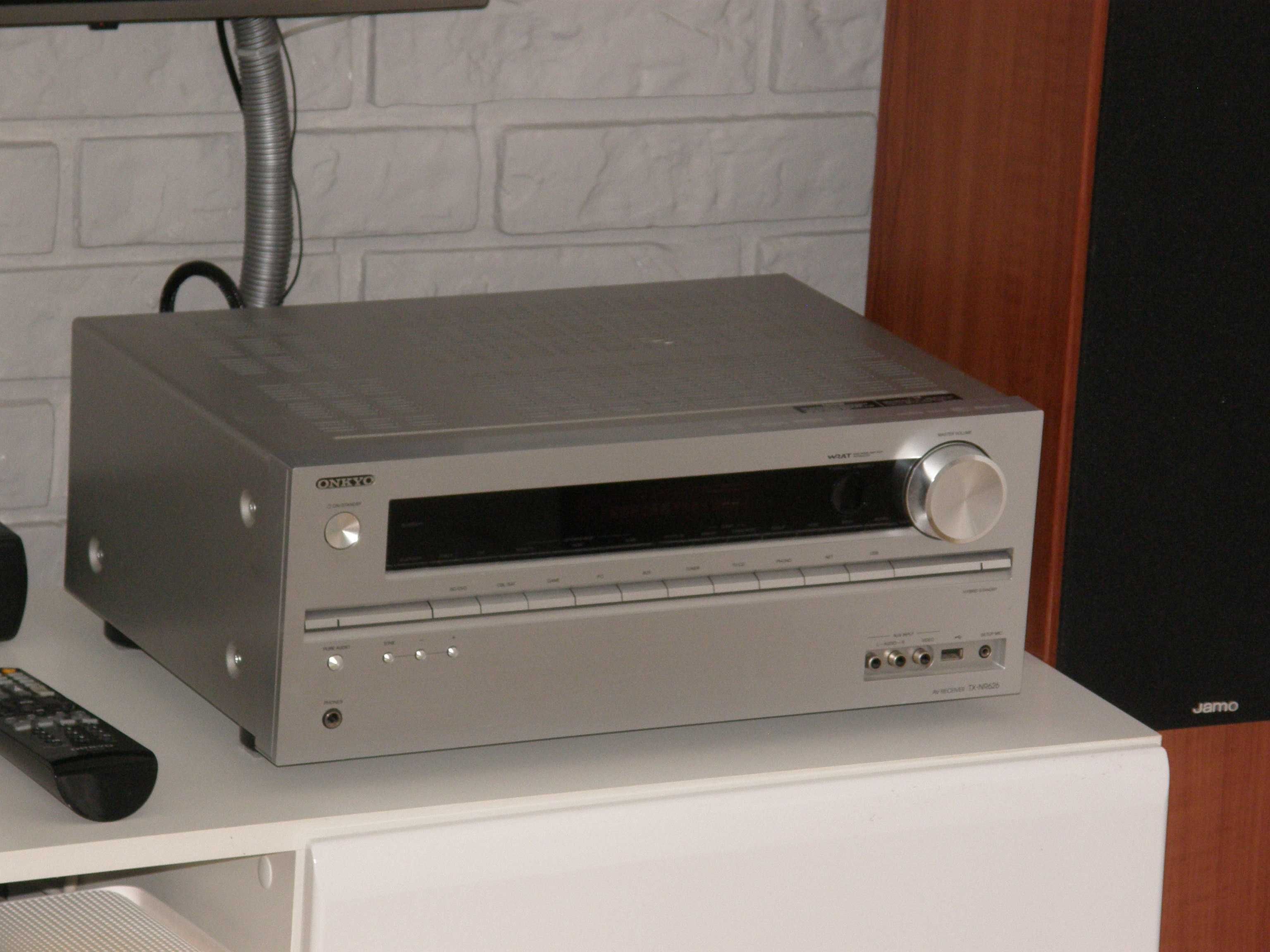 Amplituner Onkyo 626