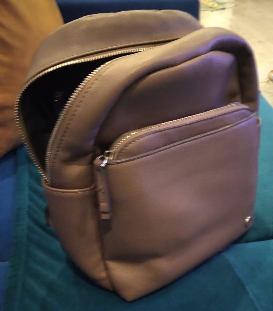 Mochila de pele