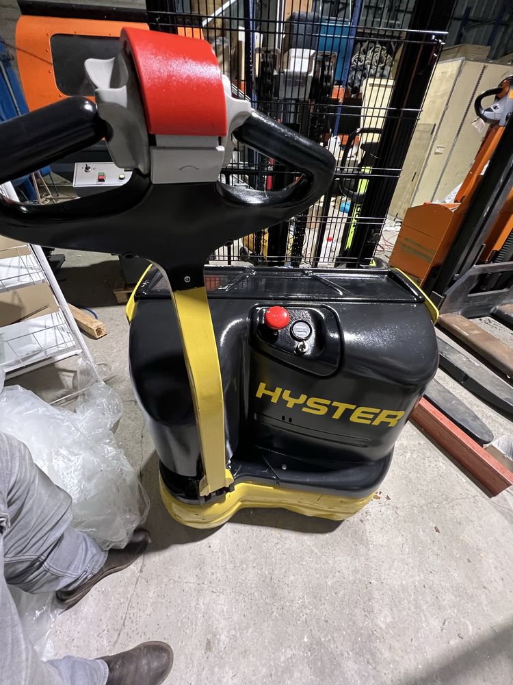 Stacker HYSTER Eletrico