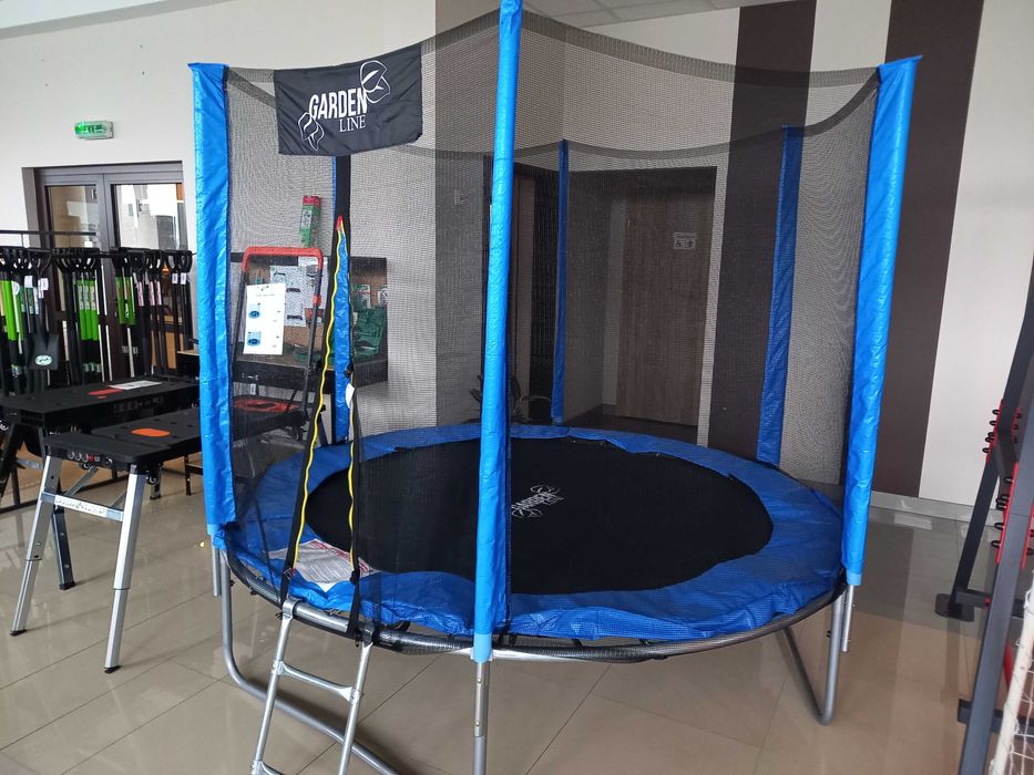 Trampolina 244 cm z drabinką i siatką zabezpieczającą