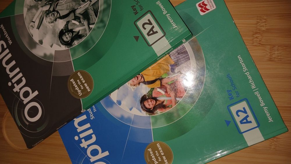 Підручник + зошит з англійської мови Optimise A2