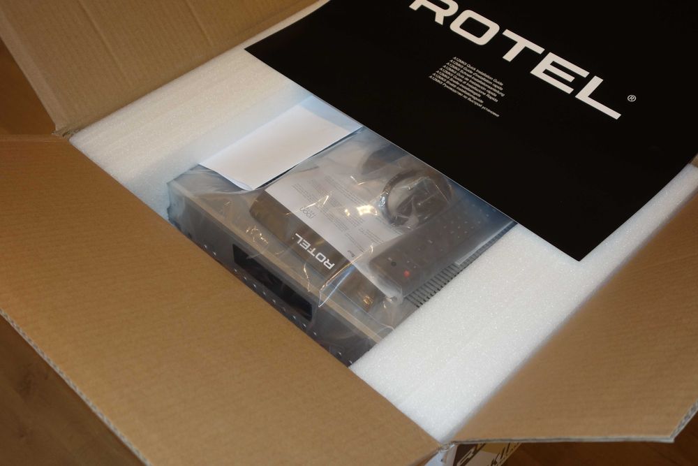 Wzmacniacz stereo Rotel A12 MkII, na gwarancji