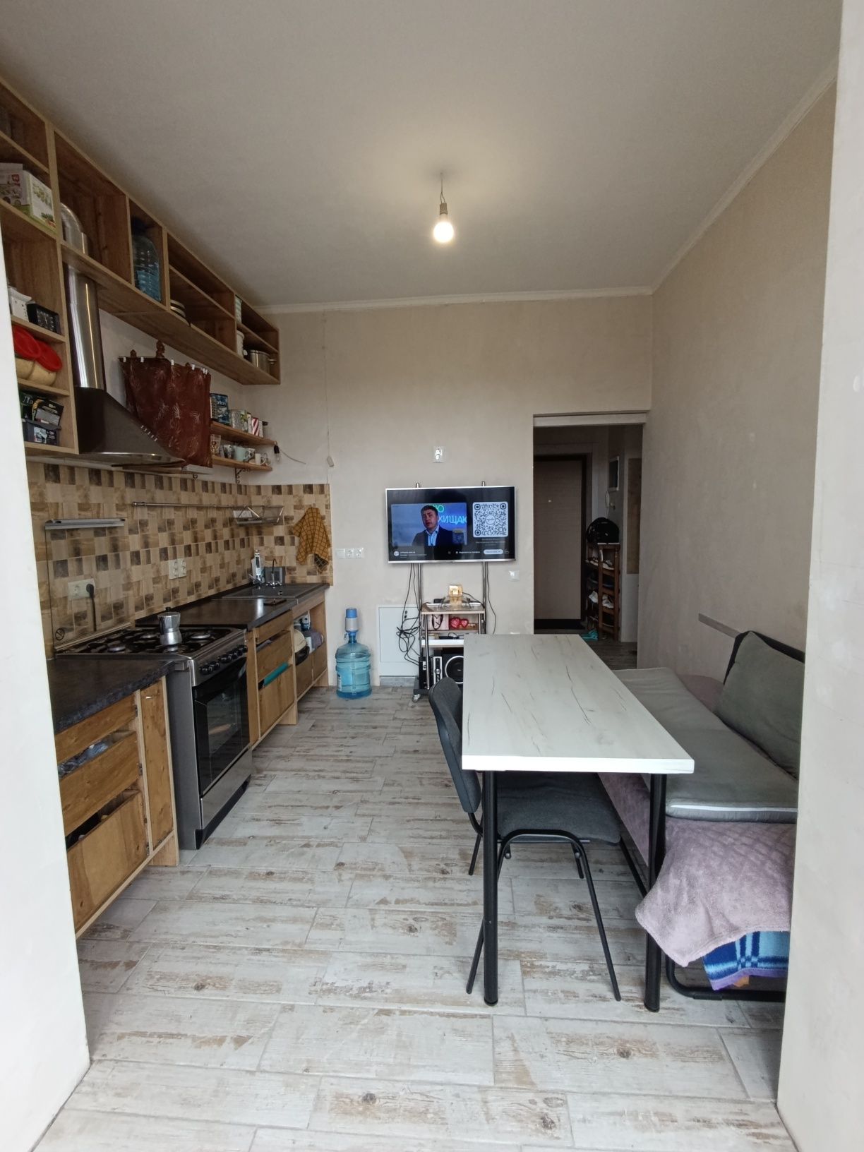 Продам 1 кімнатну квартиру! Р-н. Щасливе. Вул. Блоговіщенська.