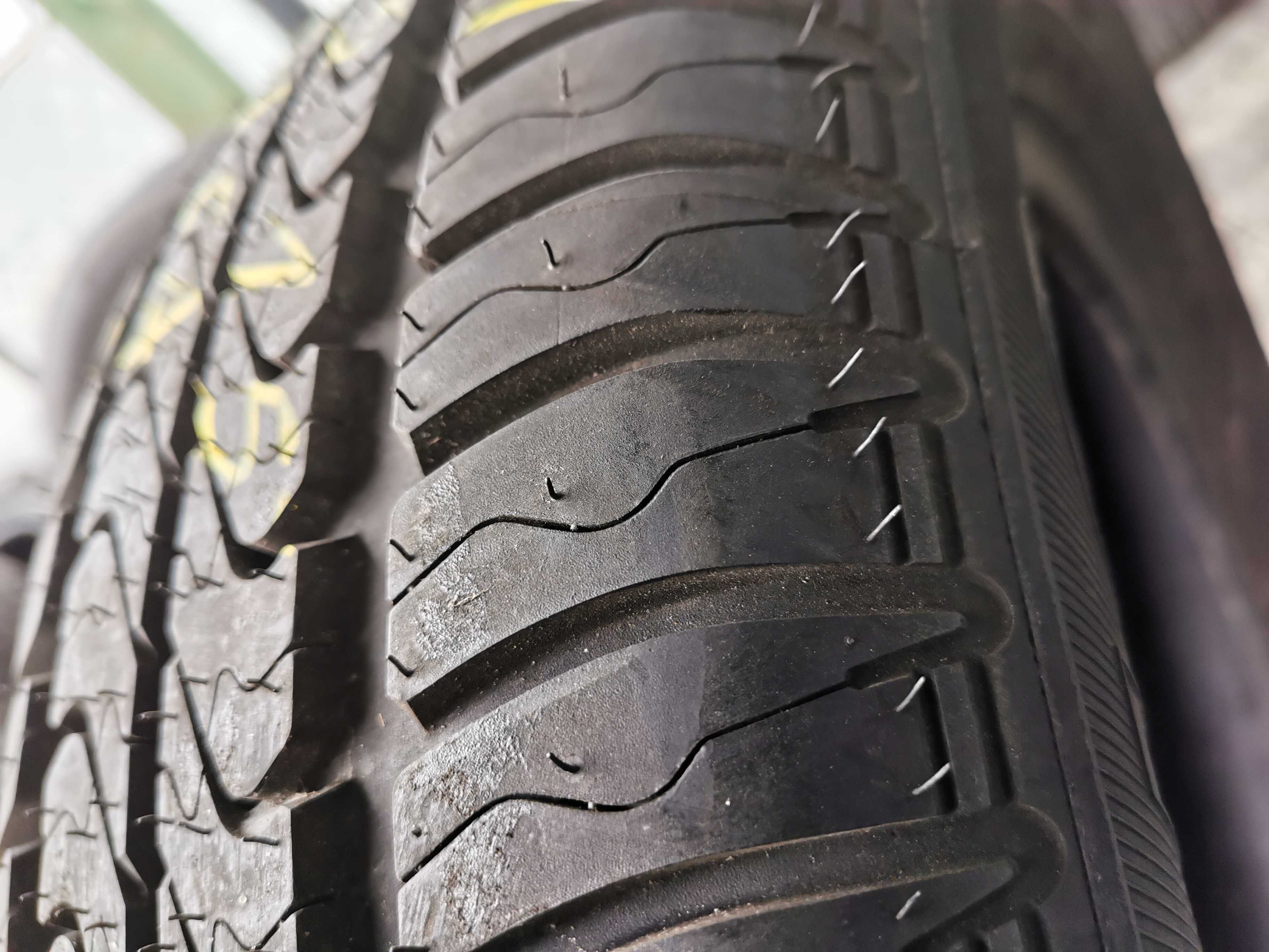 1x Dębica PASSIO 2 195/65r15 91T 7,3mm N0314