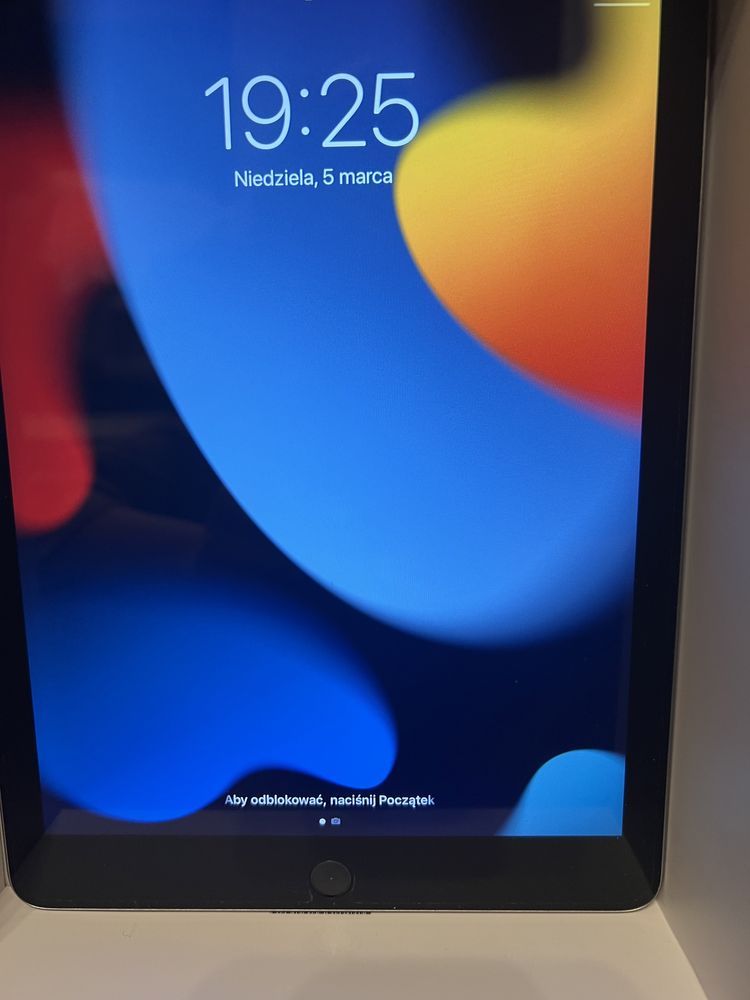 iPad 6 gen 128gb cellular