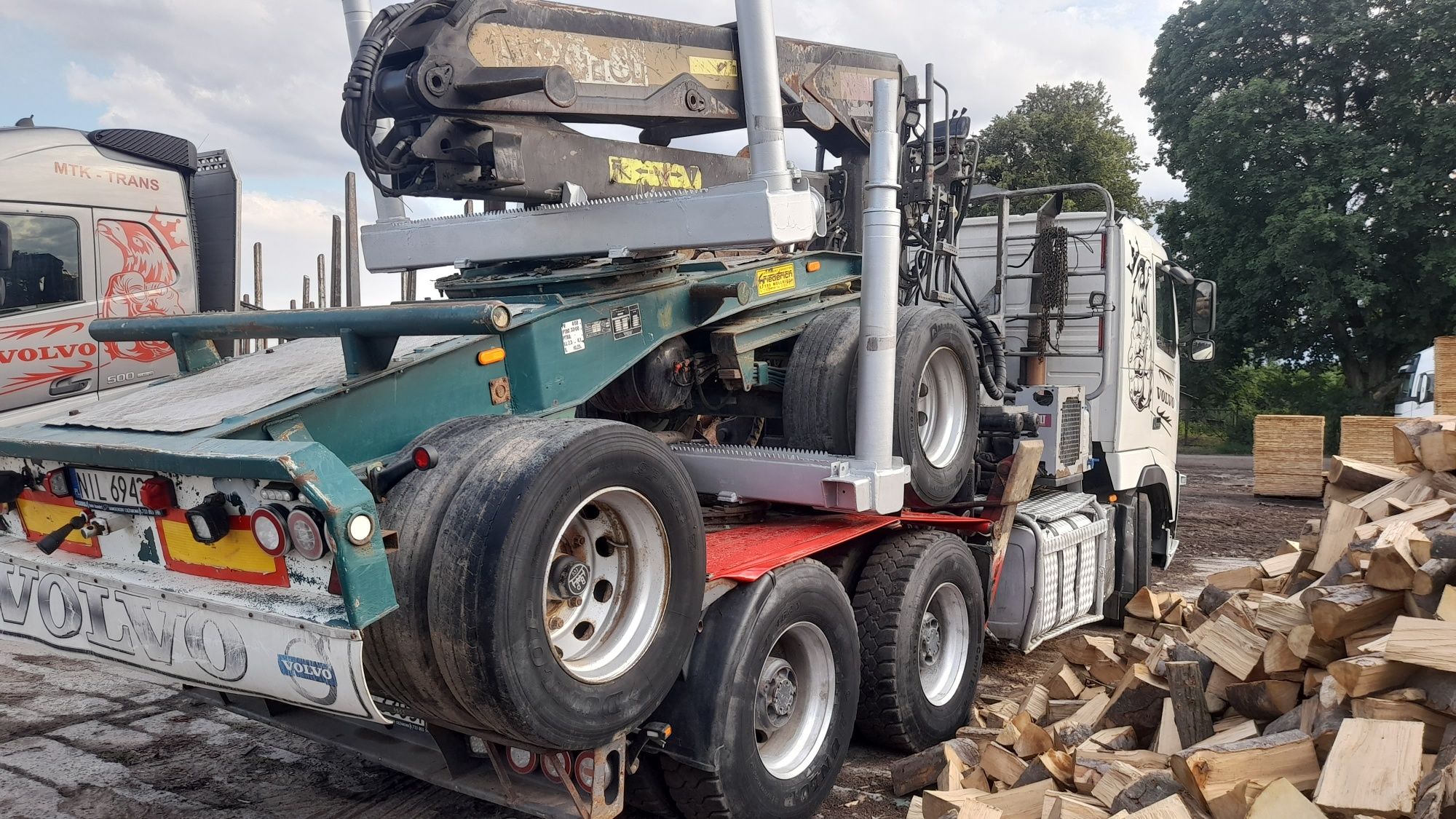 Volvo fh 6x4 do drewna lub zamienię na ciągnik siodłowy Volvo fh