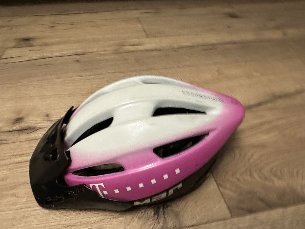 Kask rowerowy Limar  T-mobile