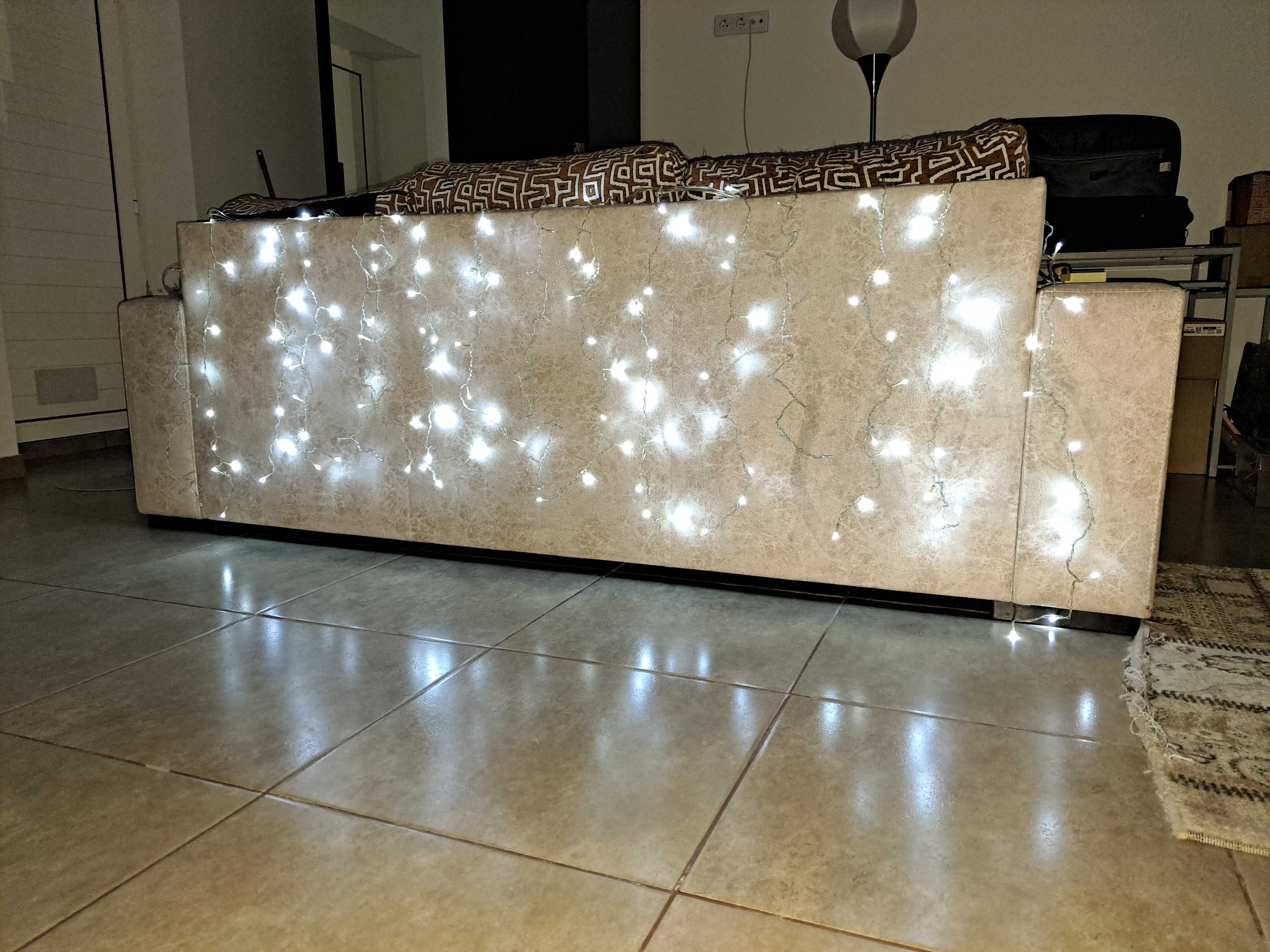 Luzes decorativas  em cascata. cor branca 1,80 de comprimento.