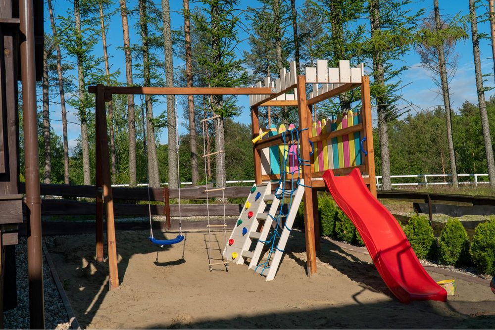 Domek na Kaszubach U Oliwii nad jeziorem . Boże Narodzenie!