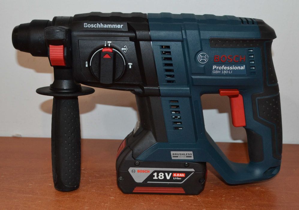Młotowiertarka Bosch GBH 180-LI + 1x Bateria 4.0Ah i Ładowarka
