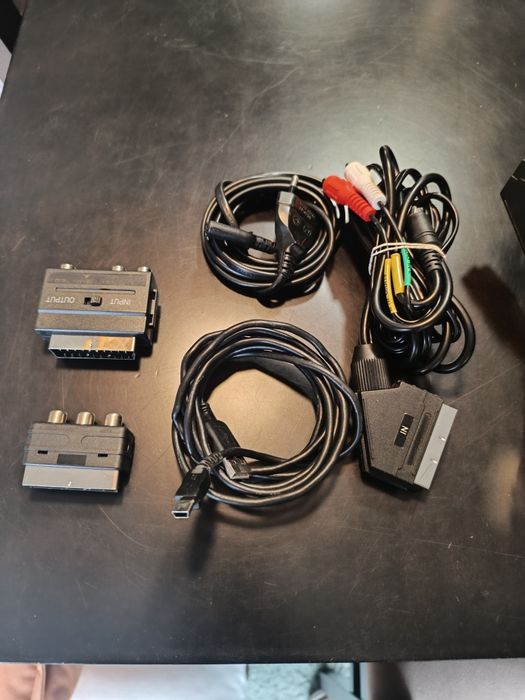 Cabos diversos de TV e som