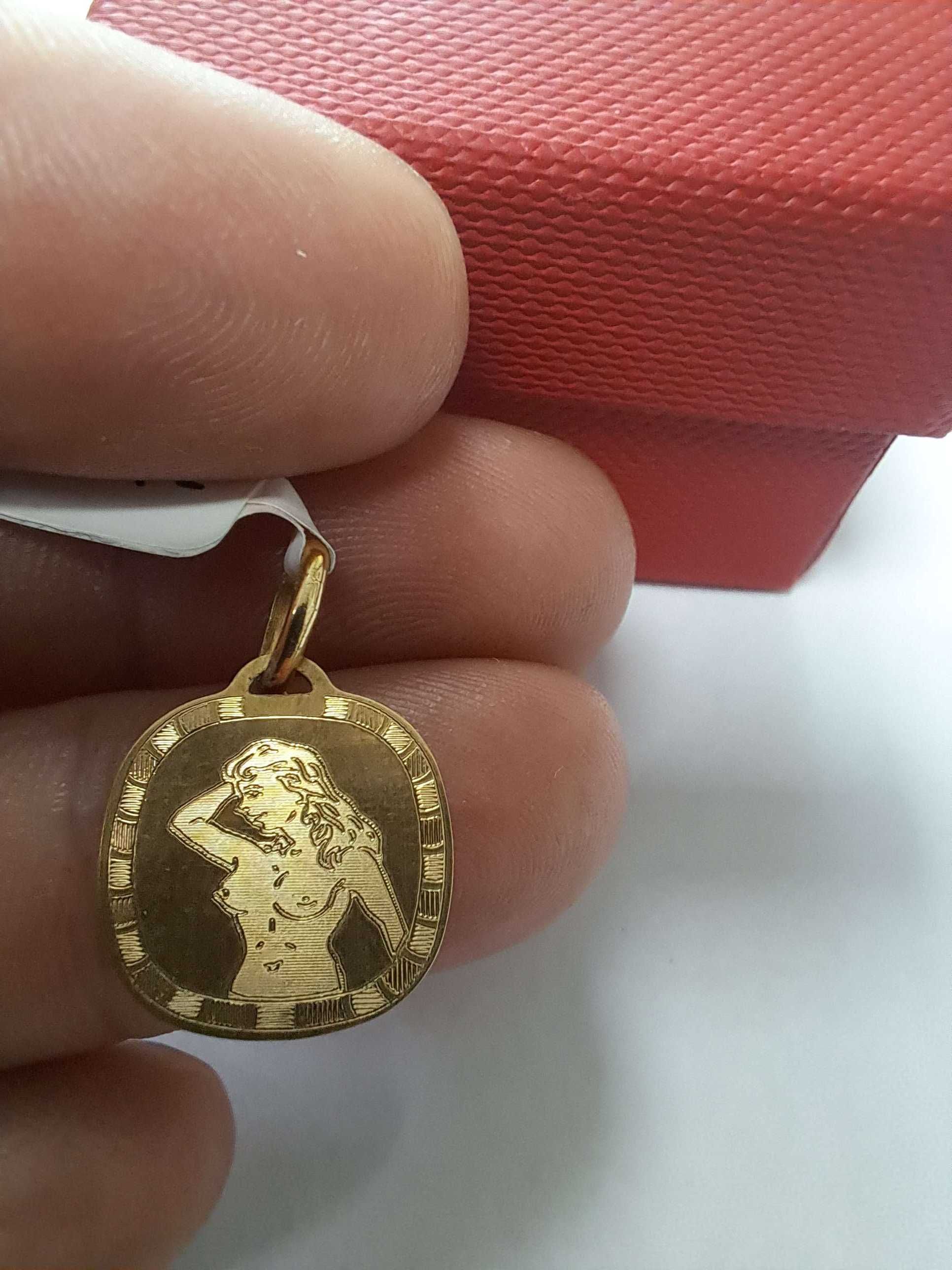Złoty wisiorek  znak zodiaku Panna złoto 585