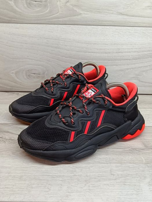 Czarne buty sportowe sneakersy Adidas Ozweego