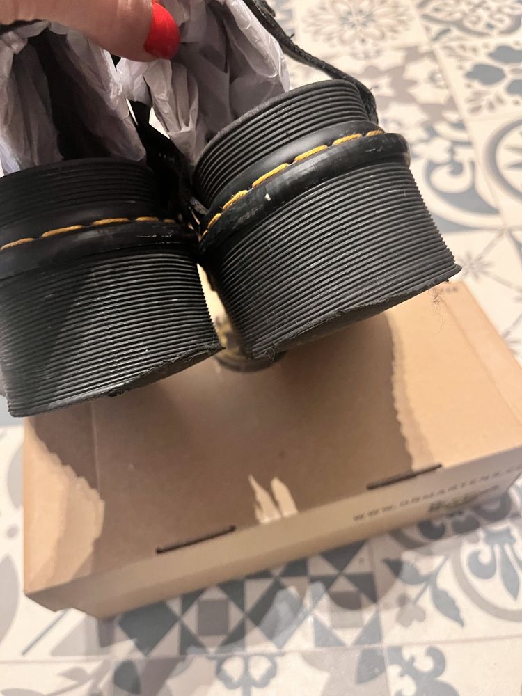 Dr Martens 40 sandały na platformie