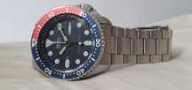 Seiko SKX 009     .