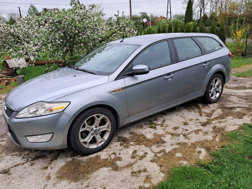 Ford Mondeo Mk4.