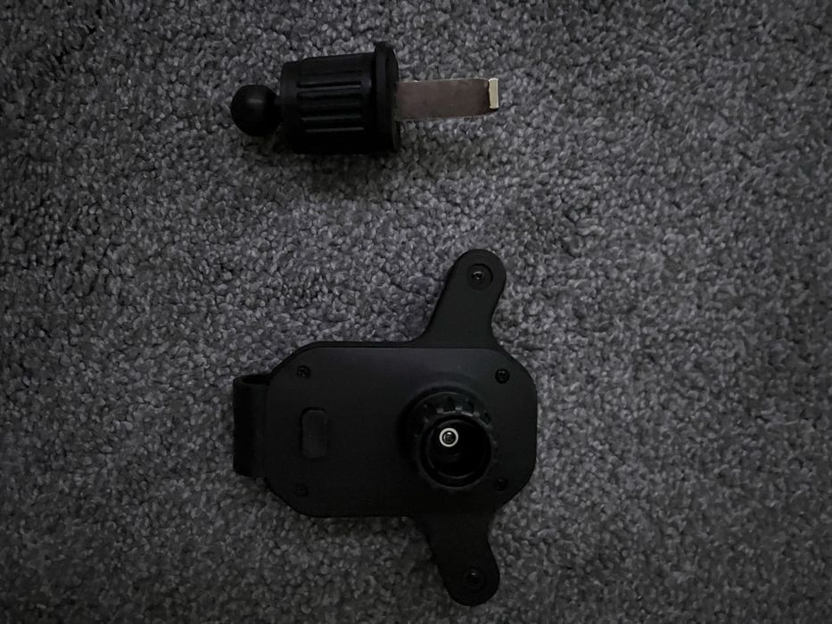 Uchwyt na telefon do samochodu