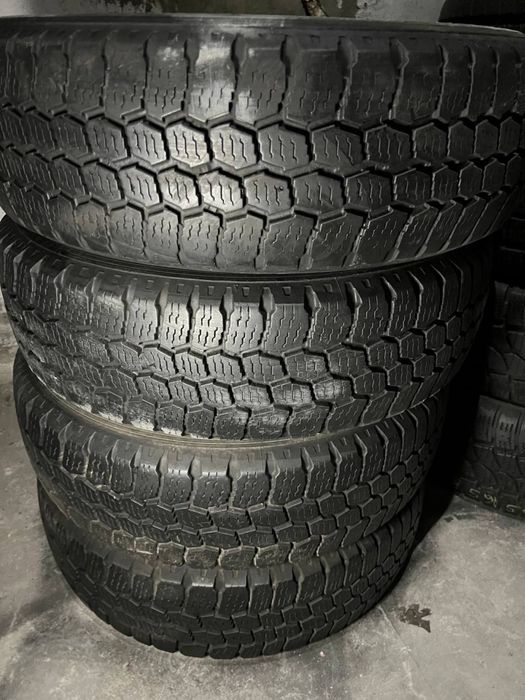 Sava 195/70/15c комплект зимних шин