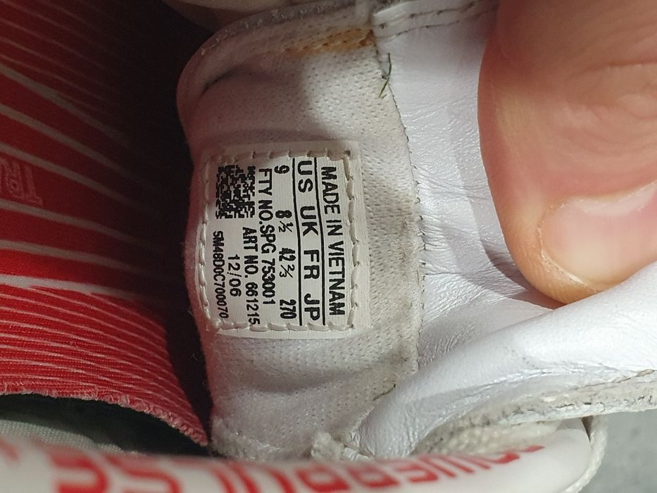 Profesjonalne Elite korki Adidas Predator Absolute TRX FG 42 2/3