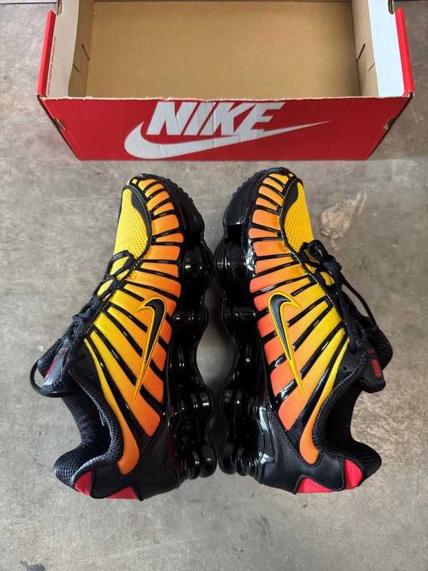 Buty NikeShox TL Moda Obuwie sportowe rozmiar.39