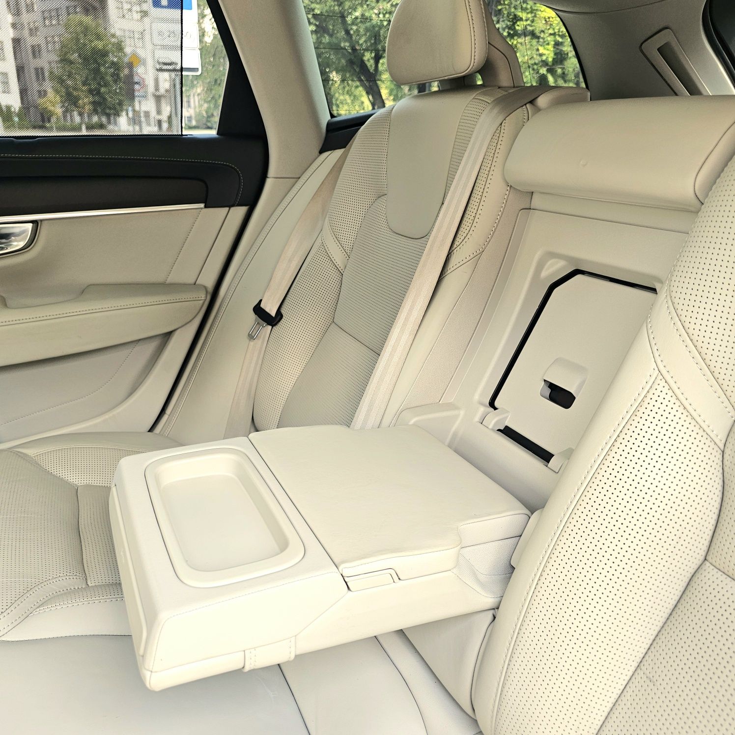 Volvo V90 Cross Country  T6 AWD INSCRIPTION ПНЕВМА