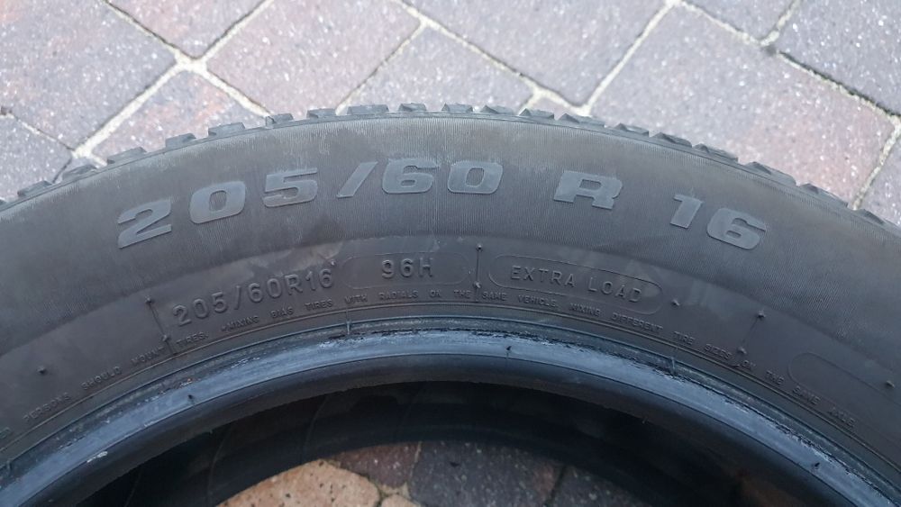 Opony zimowe BFGoodrich g-Force Winter 205/60R16 96H - 2 szt