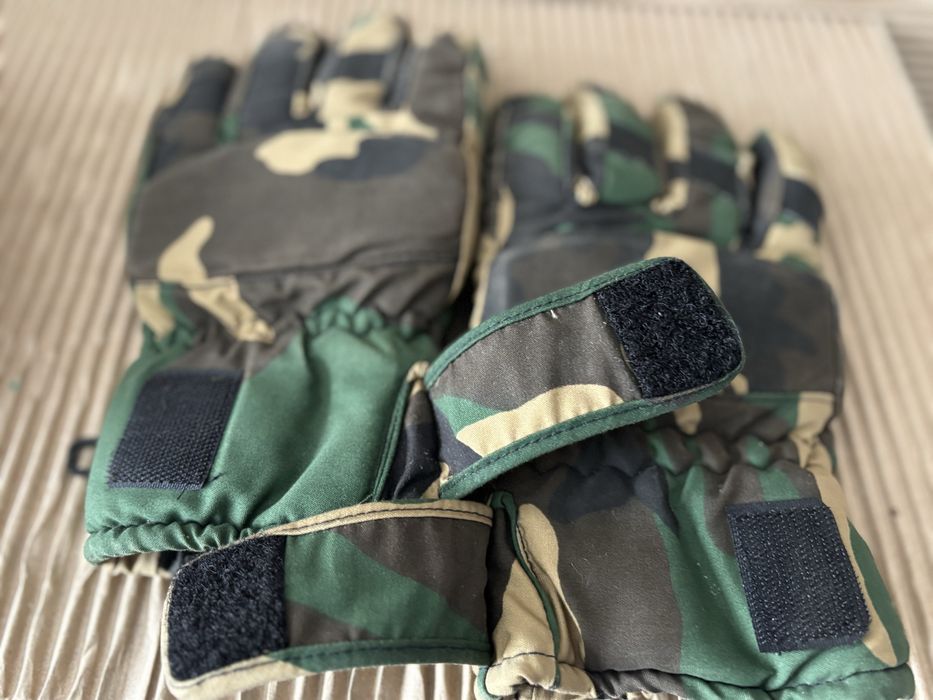 Luvas tamanho L padrão tropa