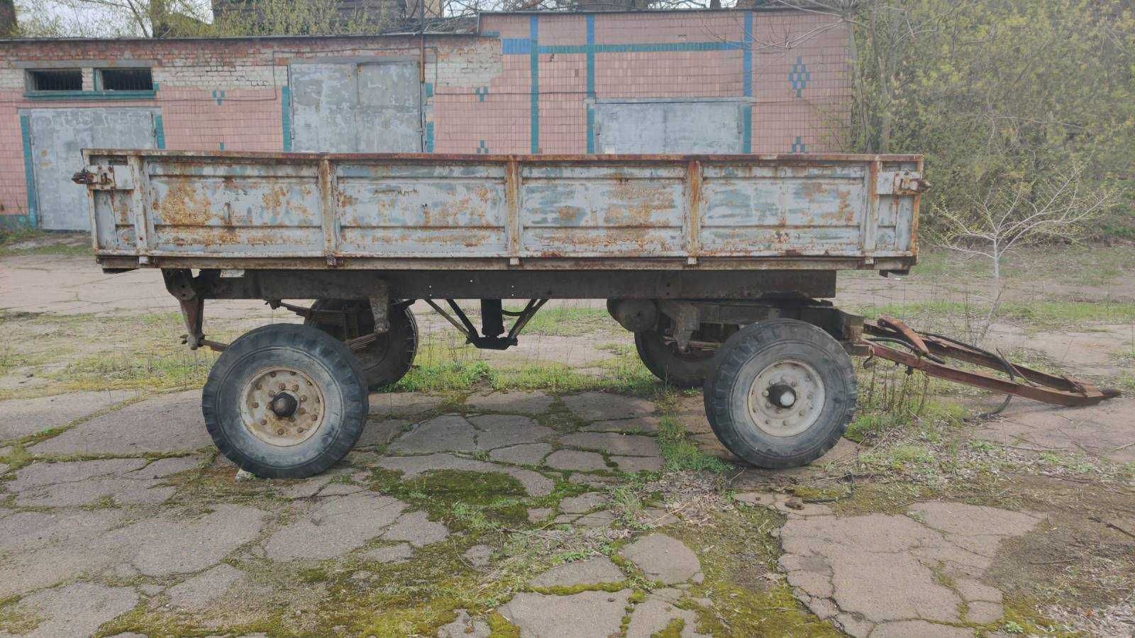 Продам причіп тракторний 2ПТС-4