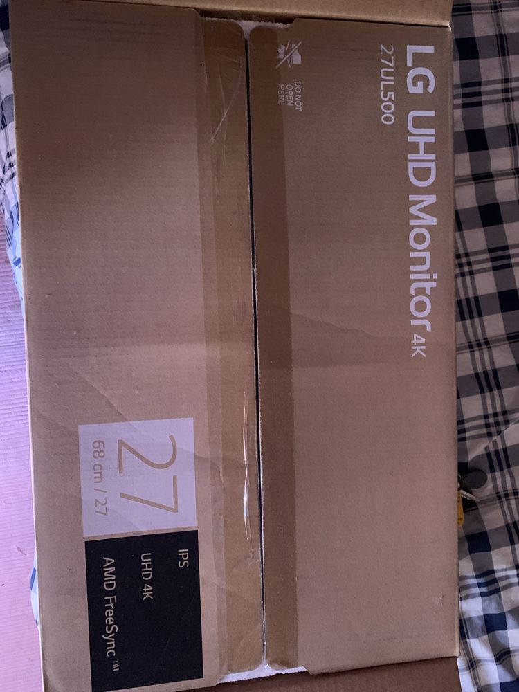 LG UHD Monitor 4K