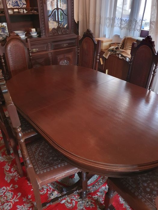 Mesa sala e 8 cadeiras