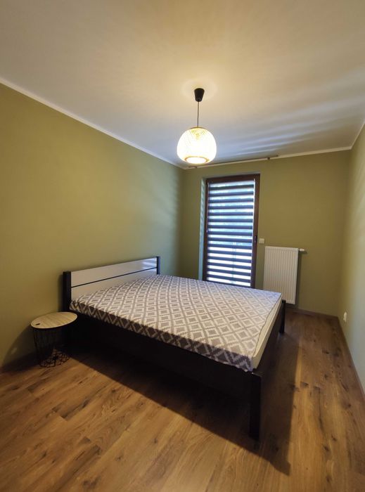 Dwa osobne pokoje, duża kuchnia, ul. Osobowicka