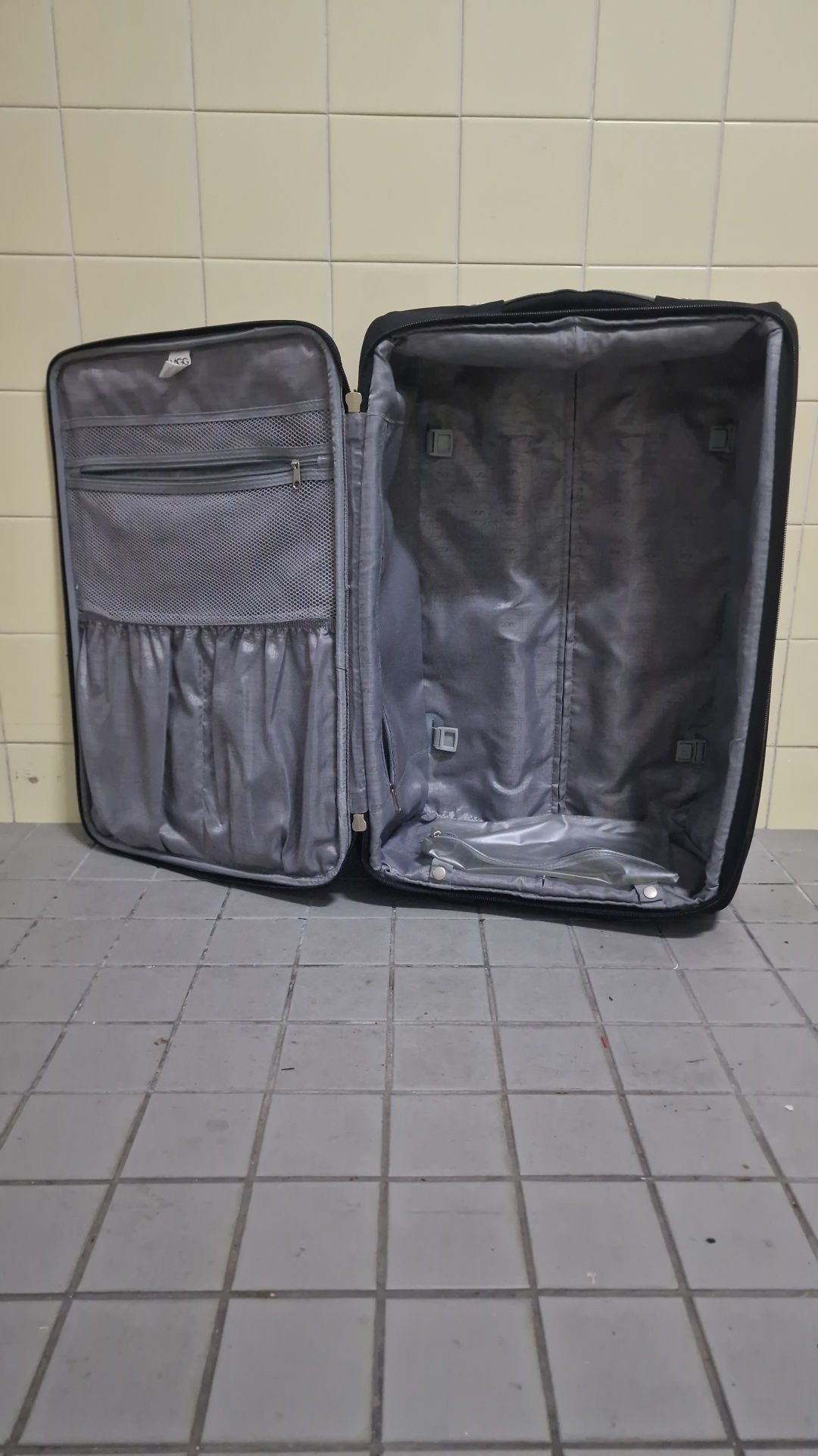 Mala de Viagem VGG - Preta