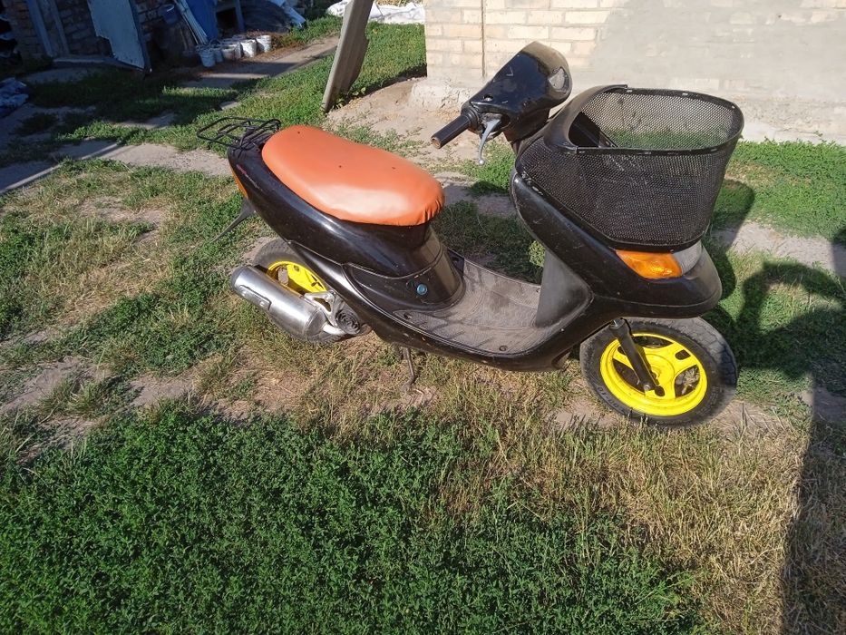 Продам скутер Honda-cezta 34