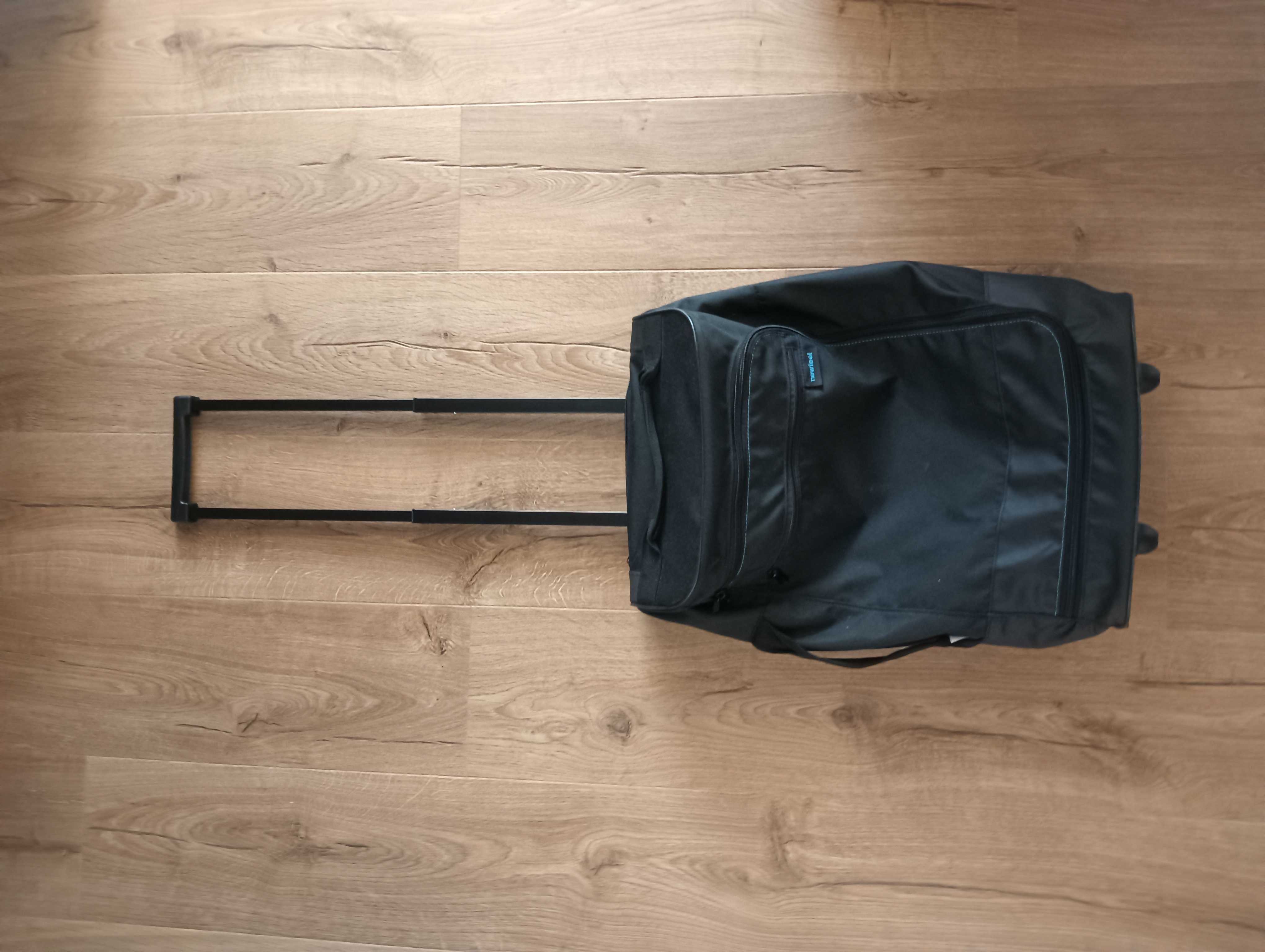 Walizka kabinowa na kółkach, Decathlon NEWFEEL TR 100 30L