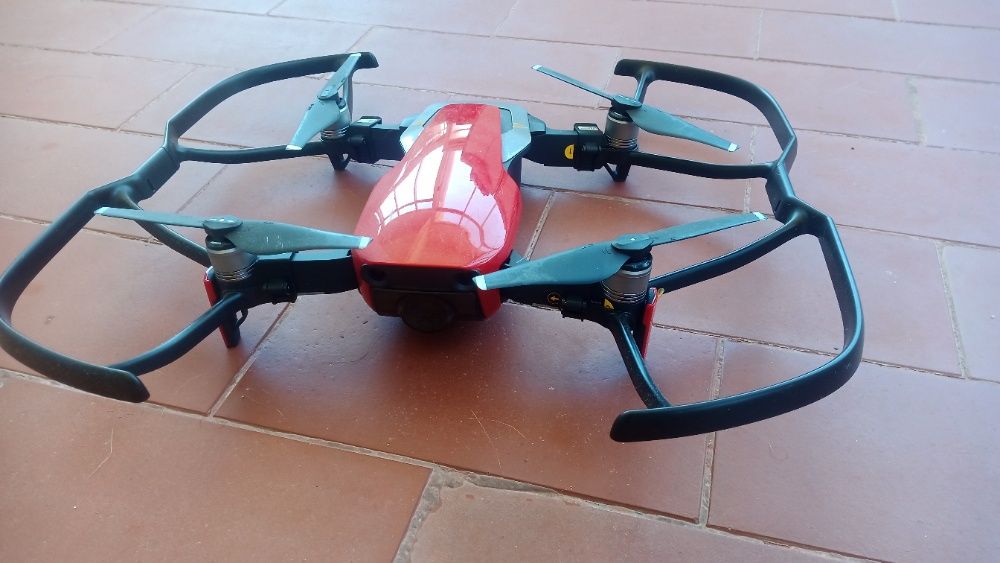 DJI Drone Mavic Air RED