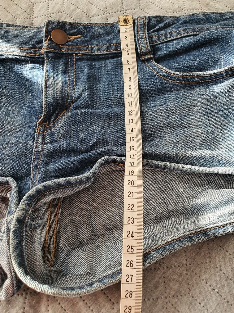 Spodenki jeans mega krótkie H&M