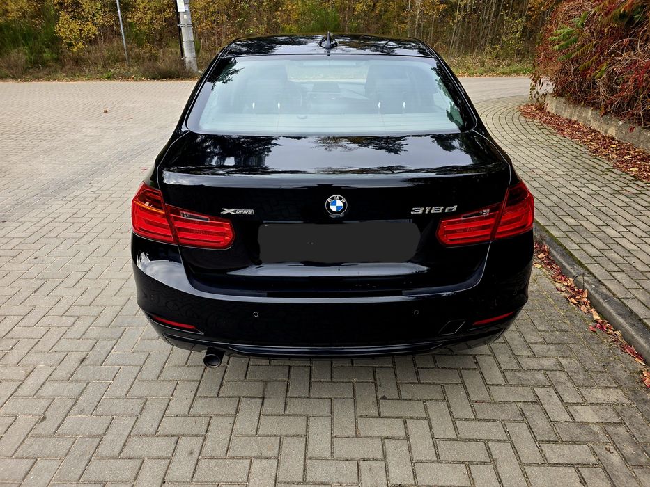 ***REZERWACJA***BMW 320d Sport xDrive Sedan Xenon Ledy