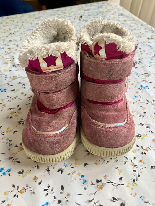 Zimowe buty firmy Primigi, rozmiar 26.