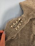 Sweter damski szary