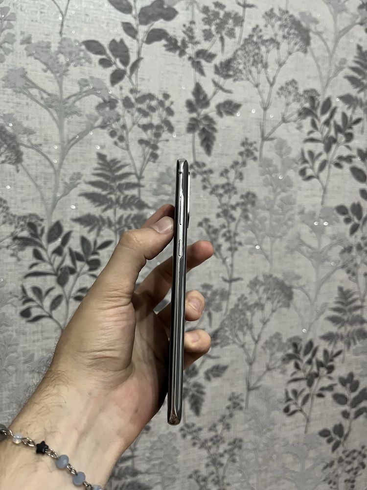 Samsung Galaxy S20 Plus 5G 12/128gb Сірий