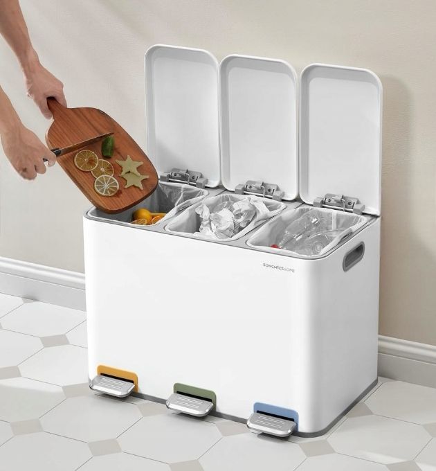 Kosz na śmieci Songmics 45 l System segregacji 3 -komorowy LTB740W02
