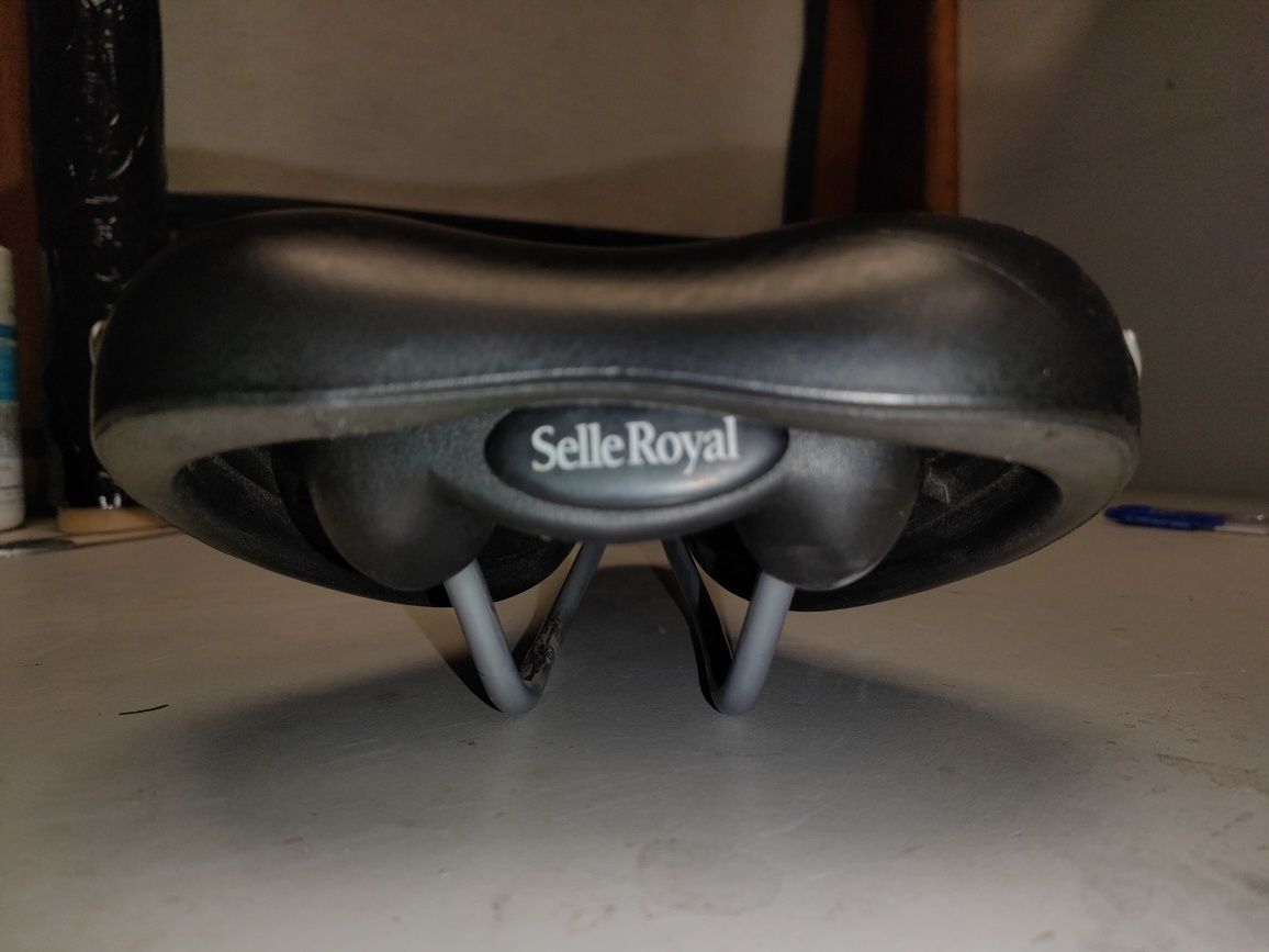 Siodło siodełko rowerowe Selle Royal Wave bardzo wygodne  270x165