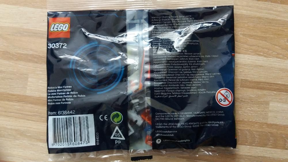LEGO 30372 Nexo Knights Robin's Mini Fortrex