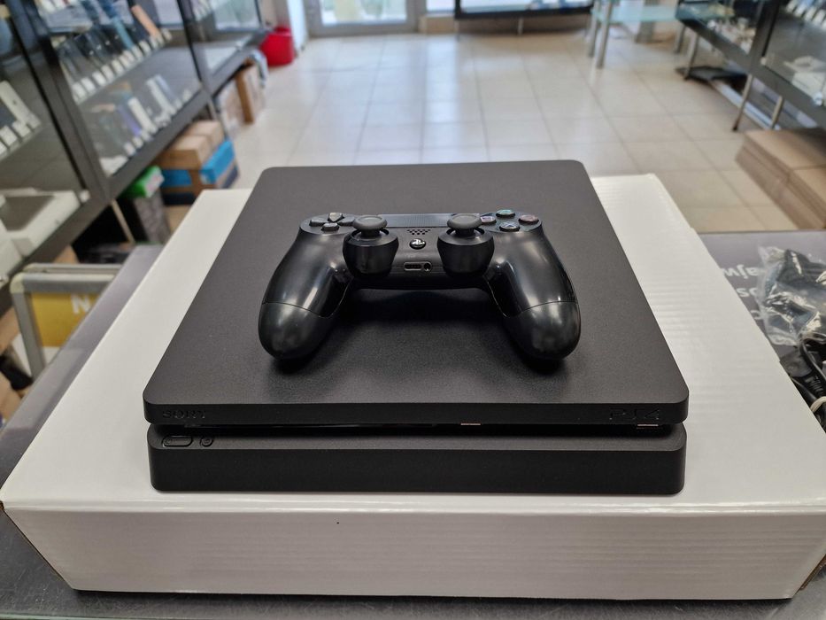 Playstation 4 Slim 1TB/ PS4 Slim/ + pad + okablowanie/ CUH-2116B/ GW6