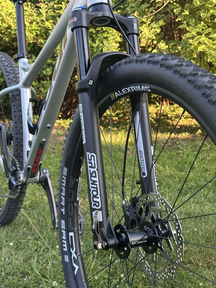 Rower Fuji Tahoe 1.3, Suntour Raidon, Deore 1x11, Alexrims 29” boost