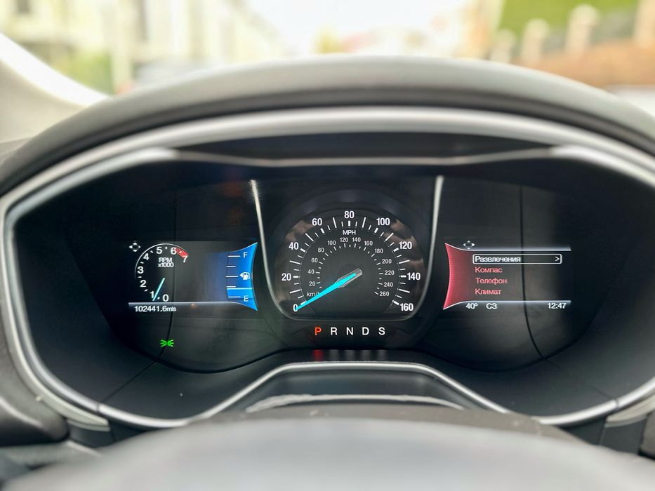 Продам FORD FUSION 2015 рік,2.5 ГБО,Автомат.