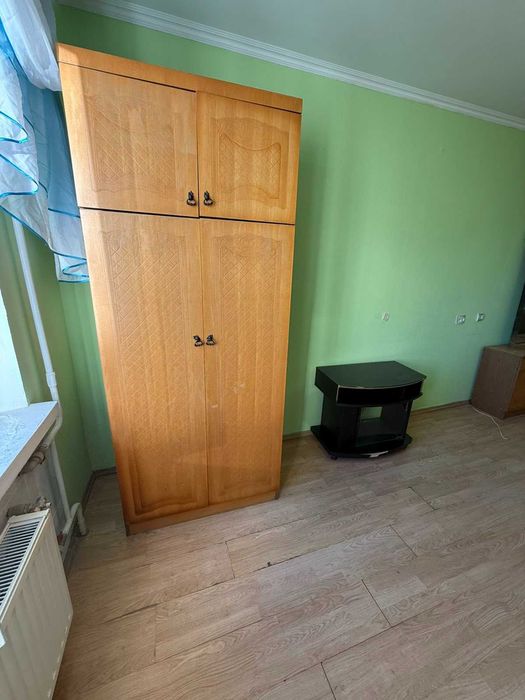 Продається затишна 1-кімнатна квартира на Озерні!