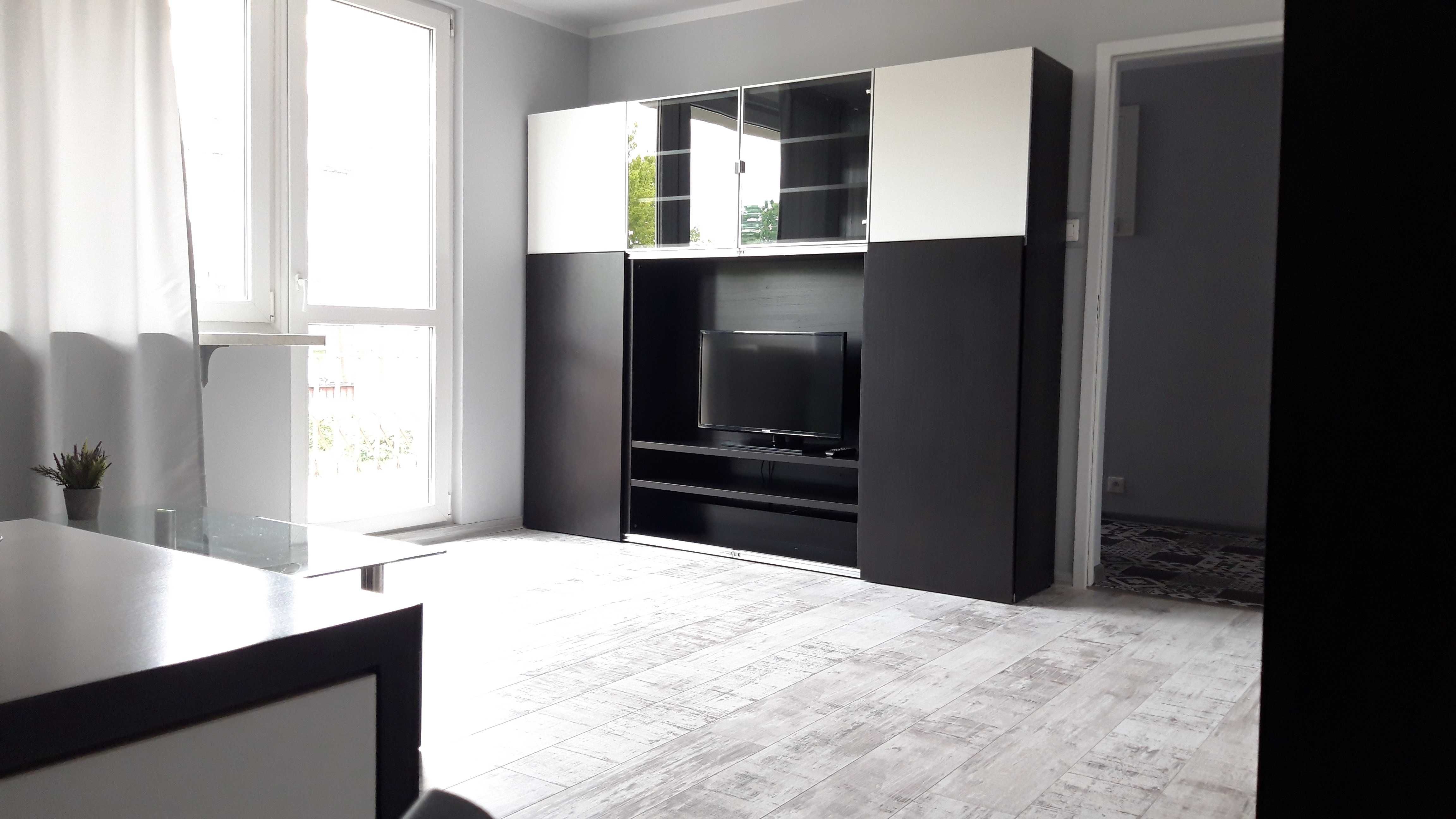Duża Kawalerka | Północ | 1.piętro | 34m2 | Duży balkon | Piwnica