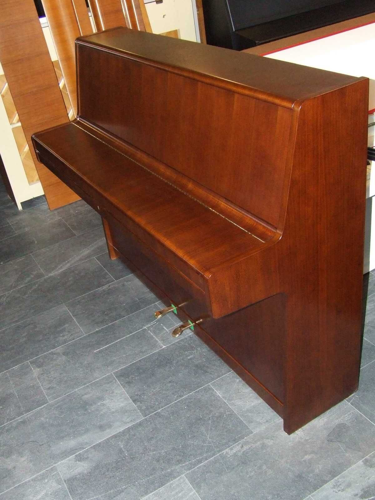 Pianino Schiedmayer z 1971 r. made in Germany